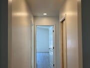 Wide hallways - 2820 Vineyard Ave