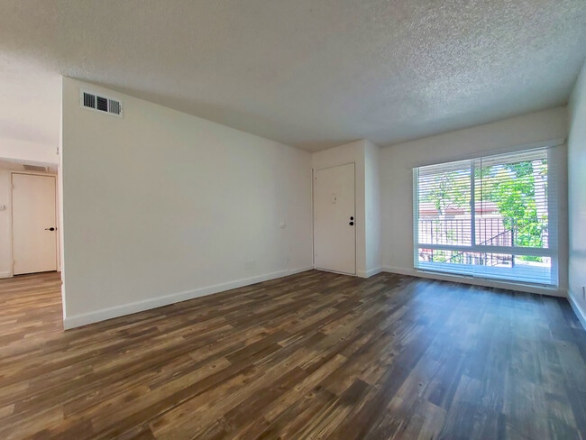 Photo - Alpine Terrace Apartments