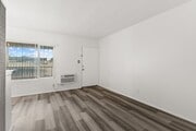 Photo - 12602 Kensington Ln Apartment Unit 07