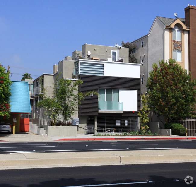 1407 Venice Blvd - 1407 Venice Blvd