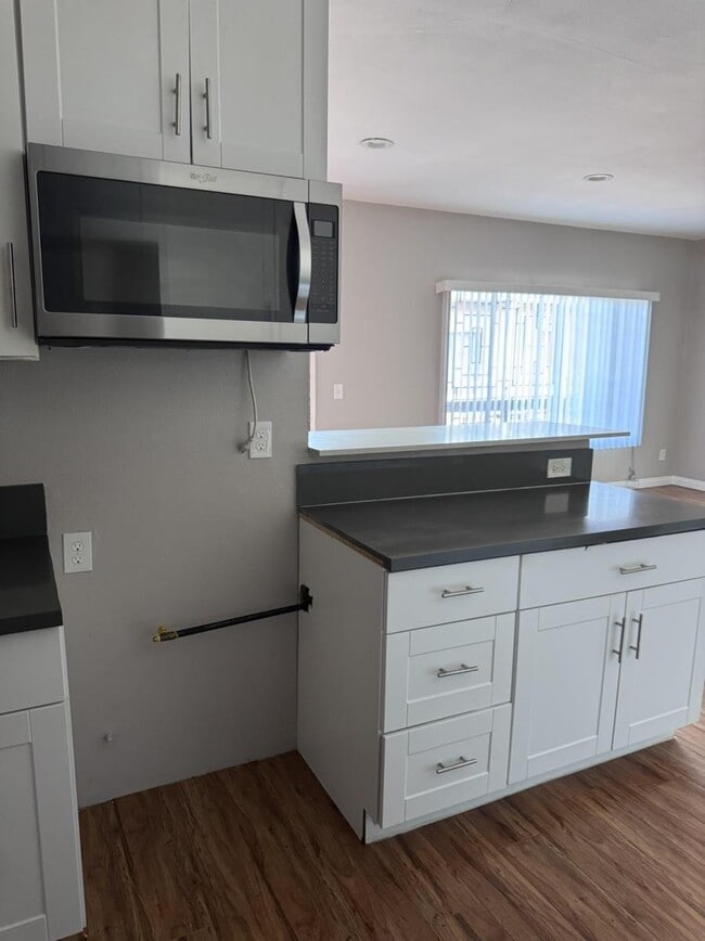 Photo - 6819 Laurel Canyon Blvd.