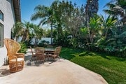 Photo - 729 Poinsettia Park S House