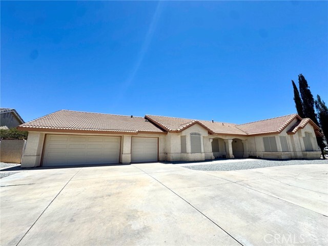 Photo - 12789 Yorkshire Dr