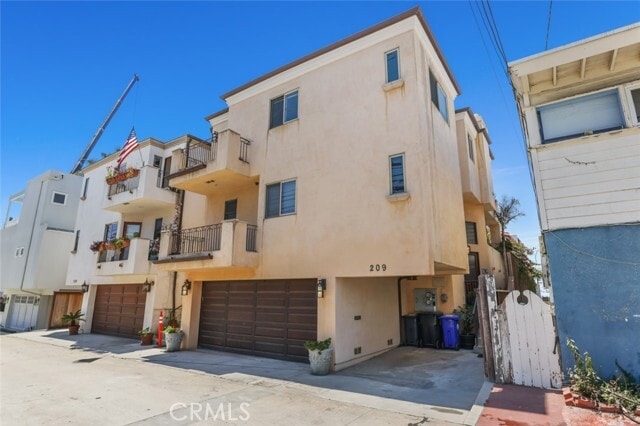 Building Photo - 209 Crest Dr Rental