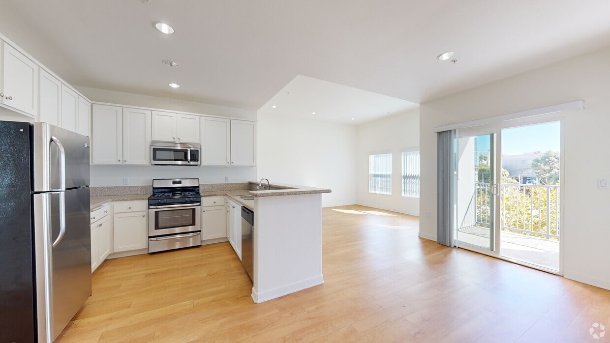 3D Tour - Grand View Towers