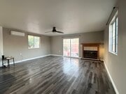 Photo - 9625 Adoree St