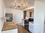 Photo - Spacious Home with Solar Panels!!
