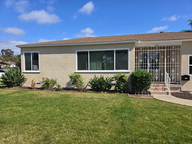 Building Photo - Charming Chula Vista Home with Spacious Yard in a Prime Location
