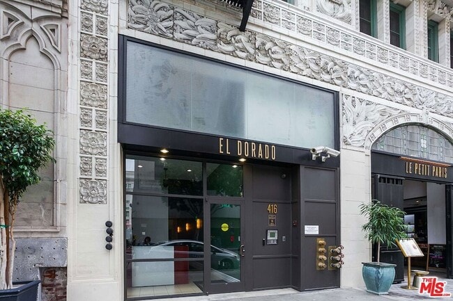 Photo - 416 S Spring St