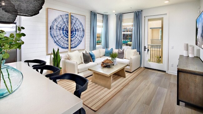 Building Photo - 1219 Sunrise Way