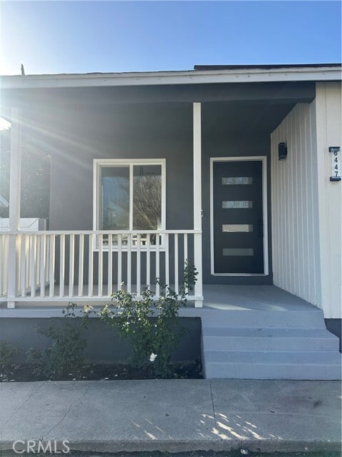 Photo - 6447 Balcom Ave