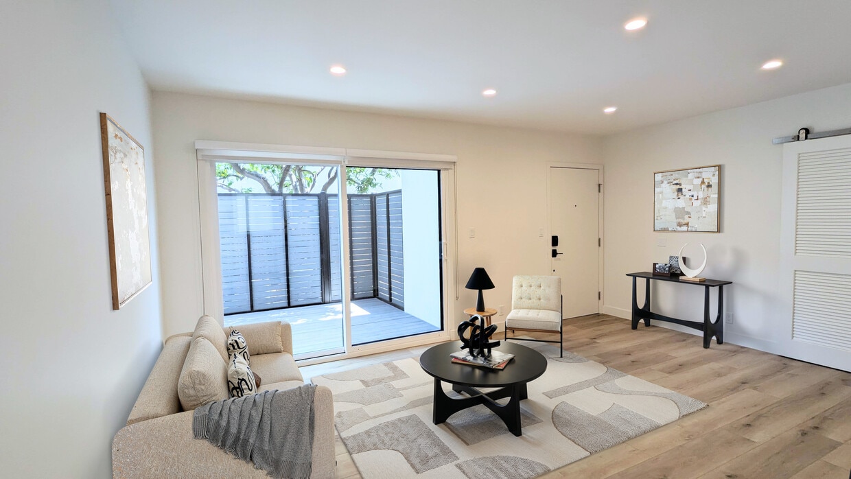 Floor Plan - Model 3