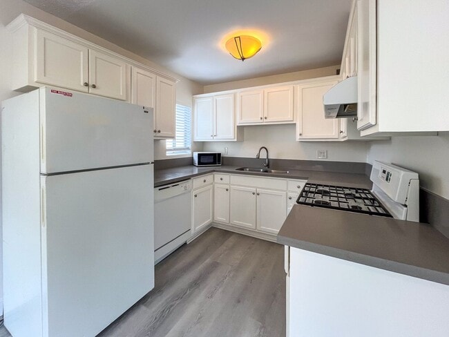 Photo - 2 bed / 2 bath • parking • laundry •  patio • close to SoFi & K Line