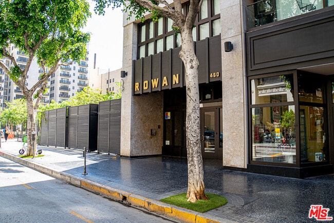 Photo - 460 S Spring St Unit 512