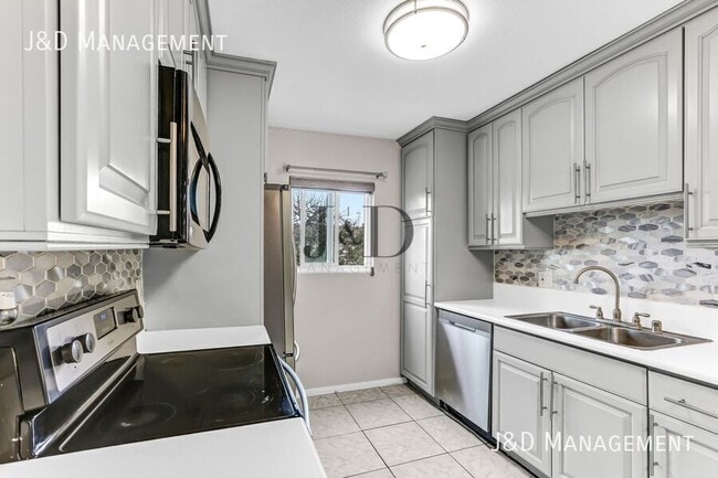 Building Photo - 4252 35th St