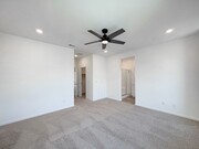 Photo - Beautiful 3B/2.5BA Townhome in Vista for R...