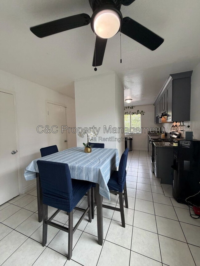 Photo - 7099 Russan Ln