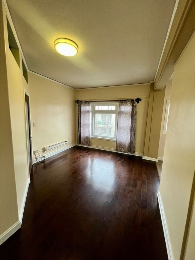 Photo - Historical 1922 Art Deco Building - 5th Floor Studio, 1 Bath, All Utilities Included Unit 504