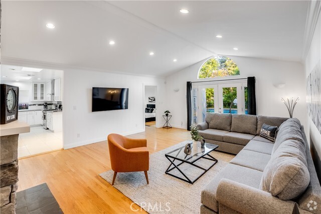 Building Photo - 11814 Hesby St Rental