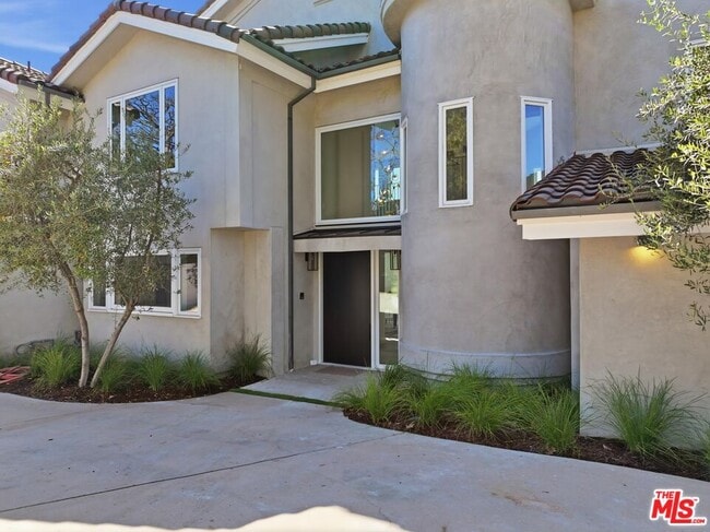 Photo - 1027 Ravoli Dr