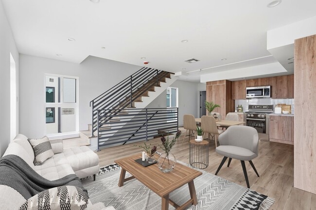 Photo - 1656 Rockwood St Unit #1656 1/2