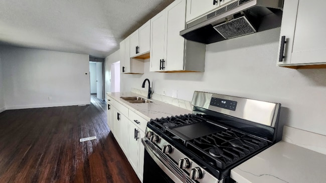 Photo - 22556 Lukens Ln