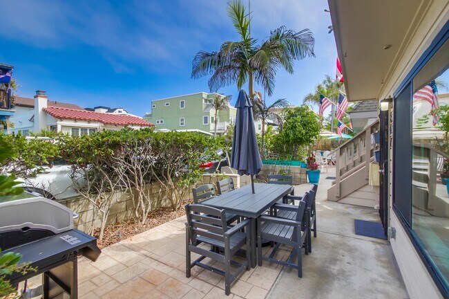 Photo - 807 Capistrano Pl