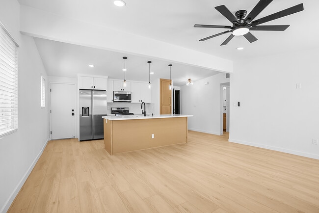 Photo - 1351 Louden Ln