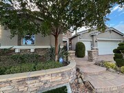 Photo - 483 Lyle Dr