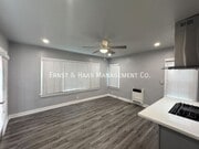 Photo - 1119 St Louis Ave Unit 01