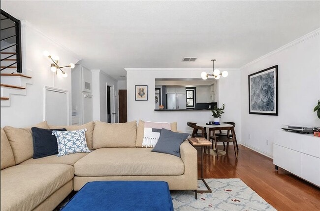 Photo - 2480 Penmar Ave