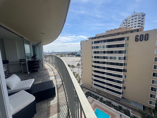 Photo - High-Rise Long Beach Condo with Ocean Views, Huge Balcony and Parking