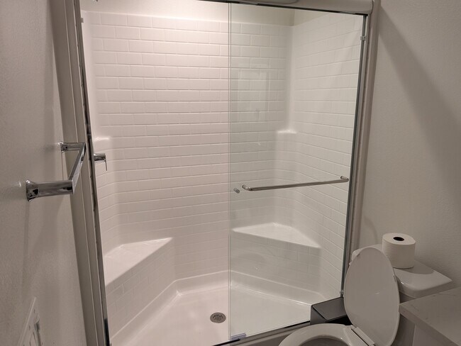 Photo - 2524 Elderberry Ln