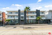 Photo - 2447 Beachwood Dr Condo Unit 1