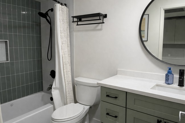 Photo - 4140 Hamilton St Unit 6