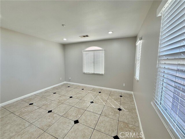 Photo - 930 S Charlotte Ave
