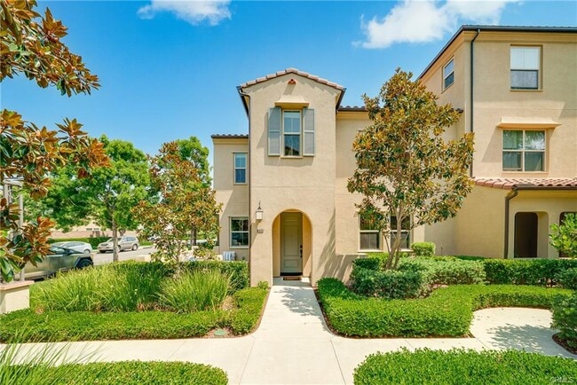 Building Photo - 172 Borrego