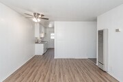 2BR, 2BA - 1,000SF - Dining Room - 1375 Temple Ave. Apartments