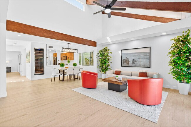 Photo - 352 Forest Hills Dr