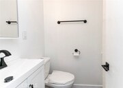 Photo - 6741 Newlin Ave