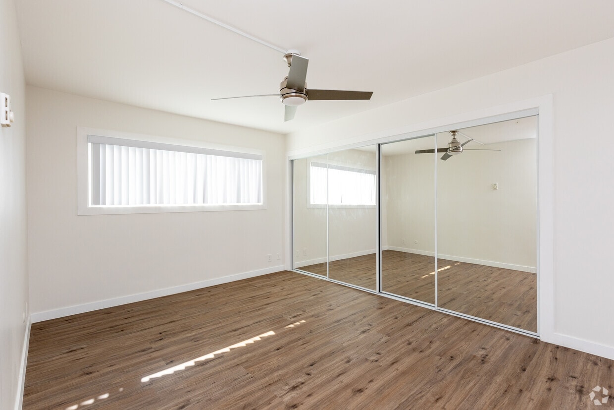 Floor Plan - Beautiful 2 Bedroom Apartments
