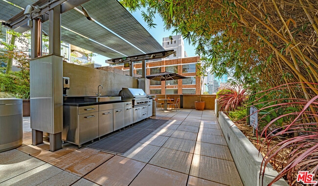 Photo - 1111 S Grand Ave Unit 714