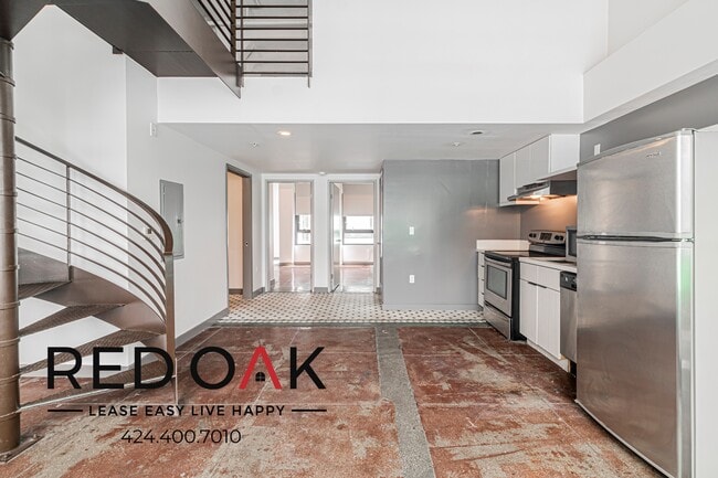 Photo - 430 S Broadway Unit 605