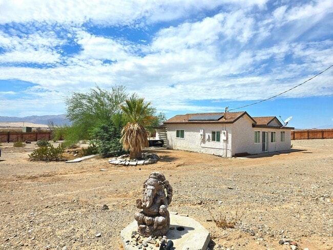 Photo - 2300 Bullion Mountain Rd