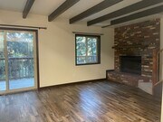 Photo - Fabulous mountain retreat freeway close! House
