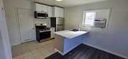 Photo - 1690 Colfax Dr House