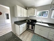 Photo - 2+1 Bungalow Cottage-  central a/c, carport, patio, washer/dryer hookups, pet friendly