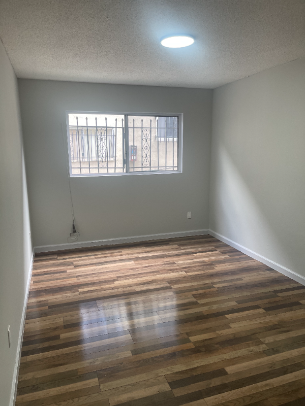 Photo - 732 W Imperial Hwy Apartment Unit 8