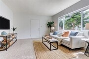 Photo - 426 S Broadway