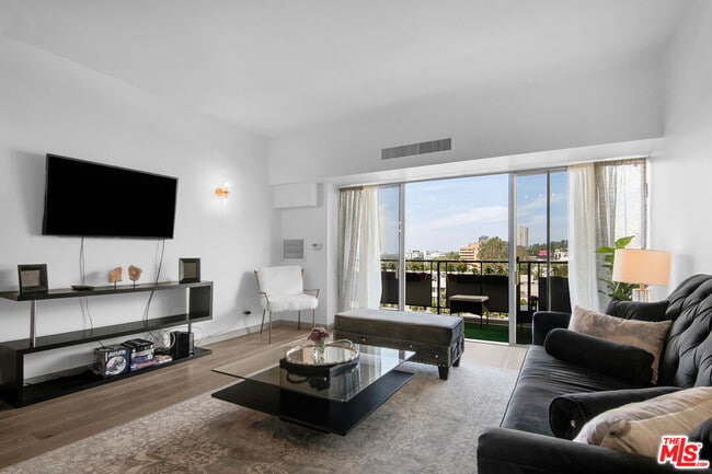 Photo - 1155 N La Cienega Blvd Unit 1103